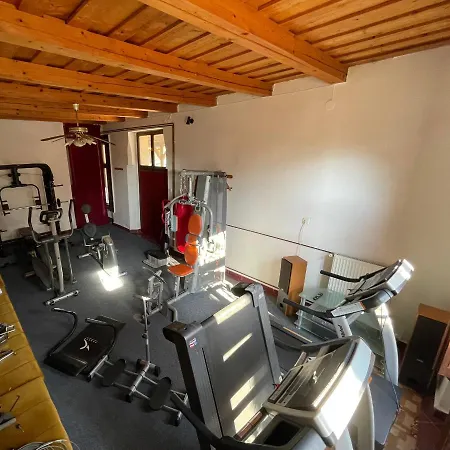 Bed & Breakfast Kiraly Panzio *