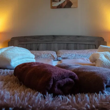 Tolcsvai Fogado Bed & Breakfast